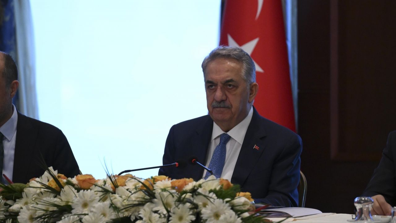 AK Parti'nin "Yeni Anayasa Çalıştayı"nın dördüncüsü başladı