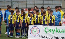 12 Yaş Altı Rize Cup 2025 Yiğit Demirel Uluslararası Futbol Turnuvası başladı
