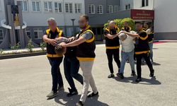 Adana'da bir restorana silahla ateş açılmasıyla ilgili 5 zanlı tutuklandı