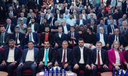 AK Parti Genel Sekreteri İnan, TÜGVA İzmir İl Genel Kurulu'nda konuştu: