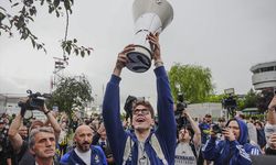 Avrupa Ligi şampiyonu Fenerbahçe Beko, yurda döndü