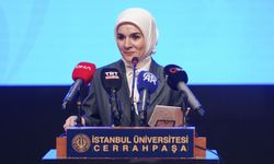 Bakan Göktaş "Disiplinlerarası Bir Yaklaşımla Ailenin Halleri Sempozyumu"nda konuştu: