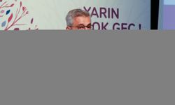 Bakan Memişoğlu, Kocaeli'de "11. Uluslararası/15. Ulusal Ebelik Öğrencileri Kongresi"nde konuştu: