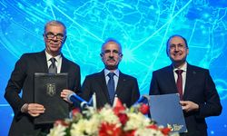 Bakan Uraloğlu, "15. Uluslararası Elektronik Haberleşme ve Posta Düzenleyicileri Konferansı"nda konuştu: