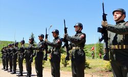 Bingöl'de PKK'lı teröristlerce şehit edilen silahsız 33 asker anıldı