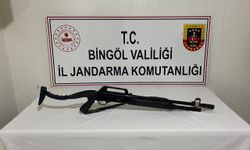 Bingöl'de uzun namlulu silah ve tabanca ele geçirildi