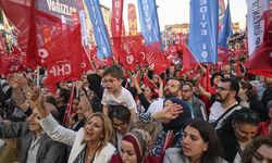 CHP Genel Başkanı Özel, partisinin Esenler mitinginde konuştu: