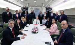 Cumhurbaşkanı Erdoğan, Azerbaycan ziyareti dönüşü gazetecilerin sorularını yanıtladı: (2)