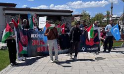 Erzurum'da sağlıkçılar 80'inci kez Gazze için yürüdü
