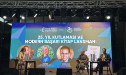 Genç Başarı Eğitim Vakfı'nın 25. yılı Rahmi M. Koç Müzesi'nde kutlandı
