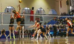 Genç Kızlar Türkiye Voleybol Şampiyonası'nda VakıfBank birinci oldu