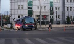 Narin Güran cinayeti davasında, "suçluyu kayırma" suçundan 12 sanık ile suça sürüklenen 3 çocuk hakkında 1 yıl 3 ay ile 3 yıl 6 ay arasında değişen oranlarda hapis cezası verildi