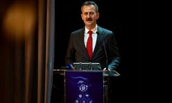Savunma Sanayii Başkanı Görgün "Aile Yılında Veli Sempozyumu"nun açılışında konuştu: