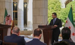 Suriye Cumhurbaşkanı Şara, Suudi Arabistan Dışişleri Bakanı Faysal bin Ferhan ile görüştü