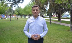Talasemi hastalığıyla mücadeleyi kurduğu dernekle sürdürüyor