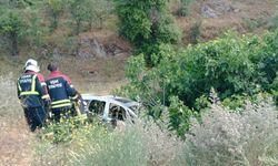Uşak'ta devrilen otomobildeki 4 kişi yaralandı