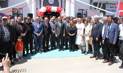 Van'da yapımı tamamlanan 4 gençlik merkezi hizmete açıldı