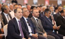 Yeniden Refah Partisi Genel Başkanı Erbakan, Mardin'de partisinin il kongresinde konuştu: