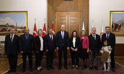 TBMM Başkanı Kurtulmuş, Meclis personeliyle bayramlaştı