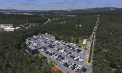 İstanbul'da bayramın üçüncü gününde vatandaşlar sahil ve parklara akın etti