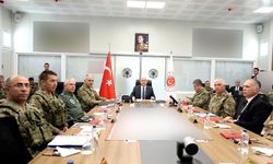 Milli Savunma Bakanı Güler: Sınırlarımızdaki güvenlik tedbirleri artırılmıştır.