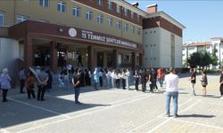 YKS'nin ilk oturumu TYT başladı