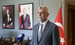 AB Komisyonu'ndan Türk vatandaşlarına Schengen vizesi adımı