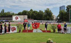 Milli para atlet Ebrar Keskin, Çekya'daki turnuvada altın madalya kazandı