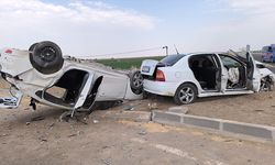 Şanlıurfa'da iki otomobilin çarpıştığı kazada 4 kişi yaralandı
