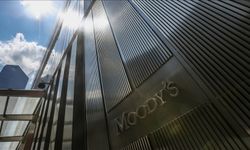 Moody's, Türkiye'nin kredi notunu yükseltti