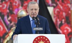 Cumhurbaşkanı Erdoğan: "Milletin kendilerine emanet ettiği silahlarla kardeşlerimizi ailelerinden, bizden koparan FETÖ'cü alçaklar sonsuza kadar lanetle, nefretle hatırlanacaklar"