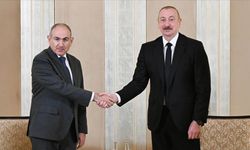 Aliyev ve Paşinyan, Abu Dabi'de bir araya geldi