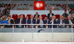 Gençlik ve Spor Bakanı Bak, Türkiye Karate Premier Ligi Rıdvan Gümüş Etabı müsabakalarını izledi