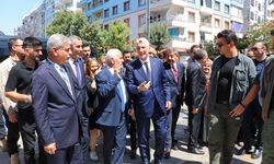 Ticaret Bakanı Bolat, Siirt'te 'STK ve İş İnsanlarıyla İstişare Toplantısı'nda konuştu