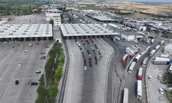 Yıllık izinlerini memleketlerinde geçiren gurbetçilerin dönüş yolculuğu sürüyor