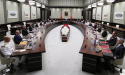 MGK Bildirisi:Terörsüz Türkiye istikametinde TBMM'deki aşama değerlendirildi milletin istikbali önündeki terör duvarı yıkılarak güvenin daim kılınmasına yönelik irade teyit edildi