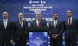5G ihalesinde 2 frekans bandında 11 paket için verilen en yüksek tekliflerin toplam tutarı, KDV dahil 3 milyar 534 milyon dolar oldu