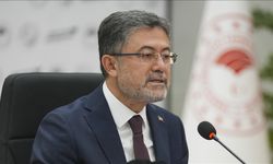 Bakan Yumaklı: 'Yeşil vatan seferberliği kapsamında ülke sathında 1 yılda 550 milyon fidan ve tohumu toprakla buluşturmayı hedefliyoruz'