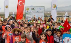 Niğde'de '81 İlde 81 Orman' projesi kapsamında 30 bin fidan dikildi