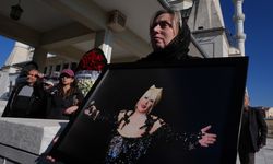 Sanatçı Muazzez Abacı, Ankara'da son yolculuğuna uğurlandı