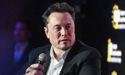 ABD'li milyarder Musk: 'Yapay zeka ve insansı robotlar yoksulluğu ortadan kaldıracak'