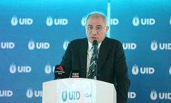 Almanya'da düzenlenen etkinlikte yurt dışında yaşayan Türklerin başarılarına dikkat çekildi