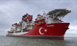 Ultra derin deniz sondaj gemisi “Yıldırım”, Filyos Limanı’na ulaştı