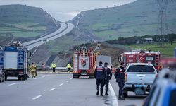 F-16 Kaza Kırıma Uğradı: 1 Pilot Şehit Oldu