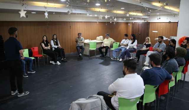 22. Van Akdamar Çocuk ve Gençlik Tiyatroları Şenliği devam ediyor