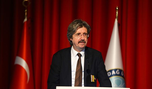 Bursa Uludağ Üniversitesi'nde Aliya İzzetbegoviç'in 100. doğum yılı dolayısıyla program düzenlendi