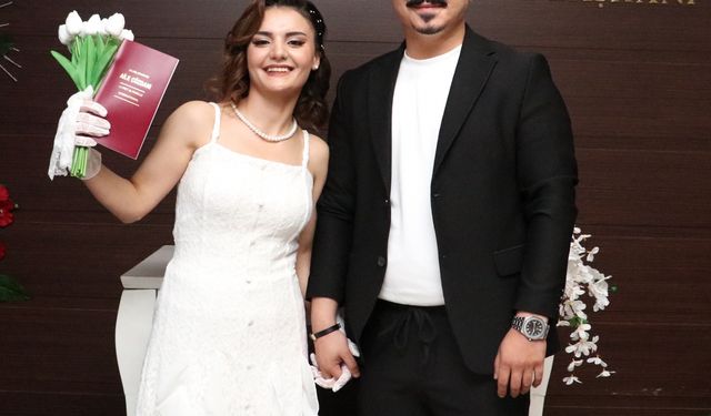 Erzurum'da çiftler "25.05.2025"te nikahlarını kıydırdı