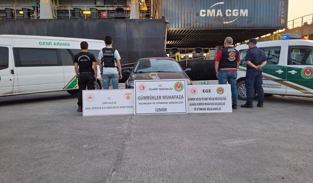 İzmir'de 54 ton 249 kilogram kaçak akaryakıt ele geçirildi