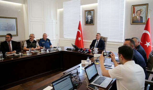 İzmir'de ormanlık alanlara girişler 5 ay süreyle yasaklandı