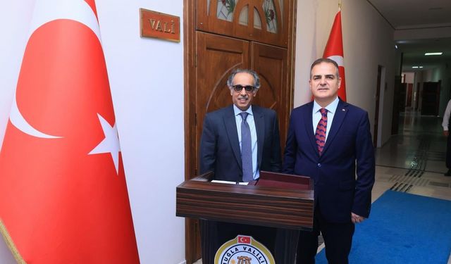 Kuveyt'in Ankara Büyükelçisi Adwani Muğla Valisi Akbıyık'ı ziyaret etti